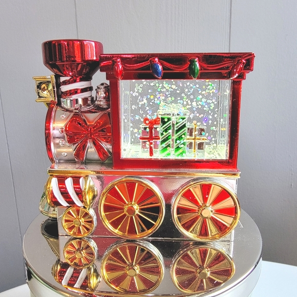 NWT B & B Works 2023 Christmas Train Magnetic Candle Topper - Picture 1 of 5